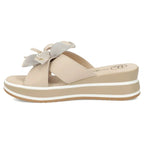 Women's leather wedge sandals with a flower, beige Filippo DK7636 Filippo