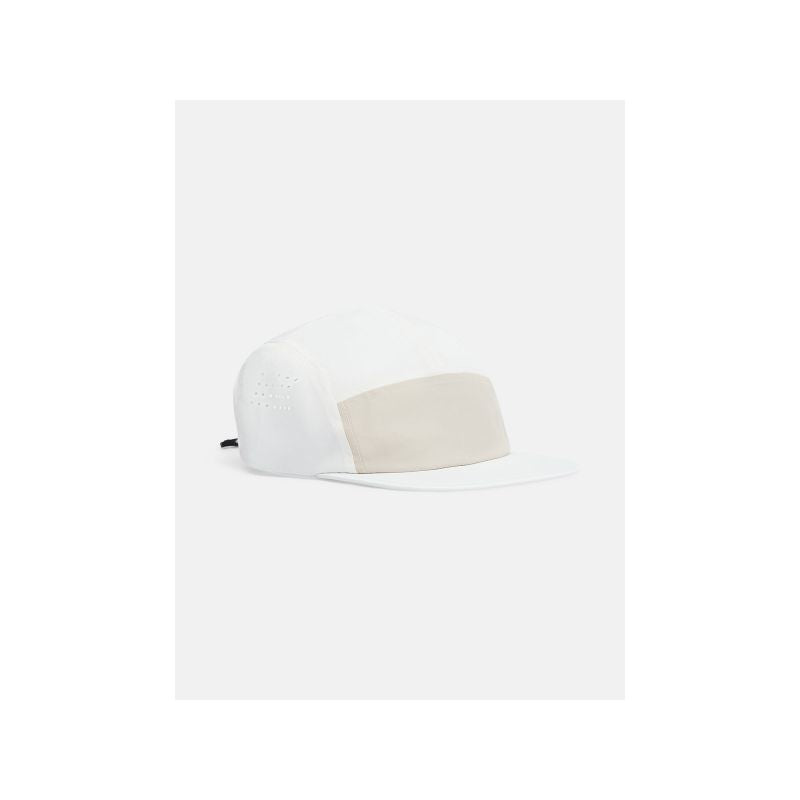 PEAK PERFORMANCE Lightweight Cap, white