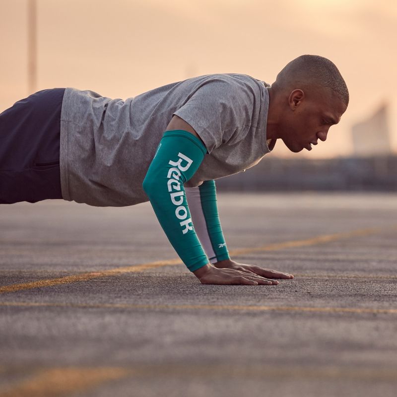 Compression sleeves Reebok Activchill Rasl-13025GN Accessories/Strippers, sleeves Reebok
