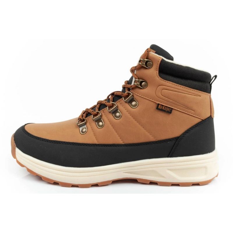 Lee Cooper M LCJ-24-03-3035M shoes Footwear/Outdoor/Lee Cooper Your Sports Performance