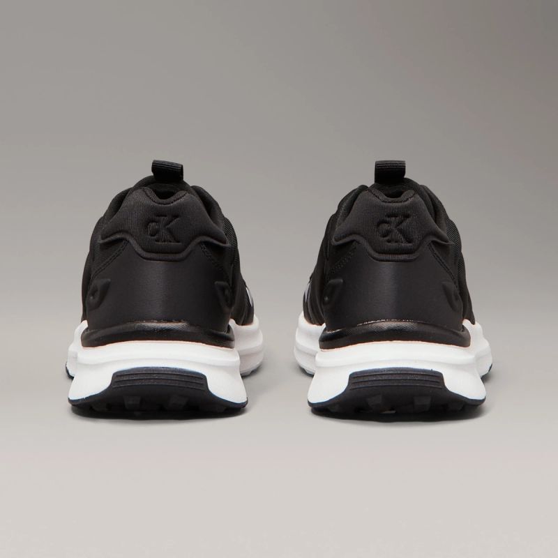Calvin Klein women's sneakers LOW CUT LACE-UP SNEAKERS V3X9-83010-1464999 BLACK To be categorized Your Sports Performance