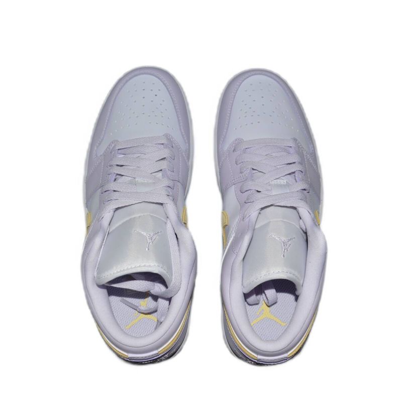 Air Jordan 1 Low Wmns 'Barely Grape' women's shoes - DC0774-501 Obuwie/Buty do koszykówki męskie/Air Jordan Your Sports Performance