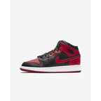Air Jordan 1 Mid Banned GS retro shoes - 554725-074 Obuwie/Buty na co dzień Your Sports Performance
