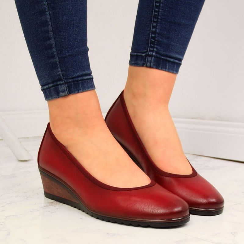 Red wedge pumps W Vinceza Footwear/Outdoor/Alpinus Your Sports Performance