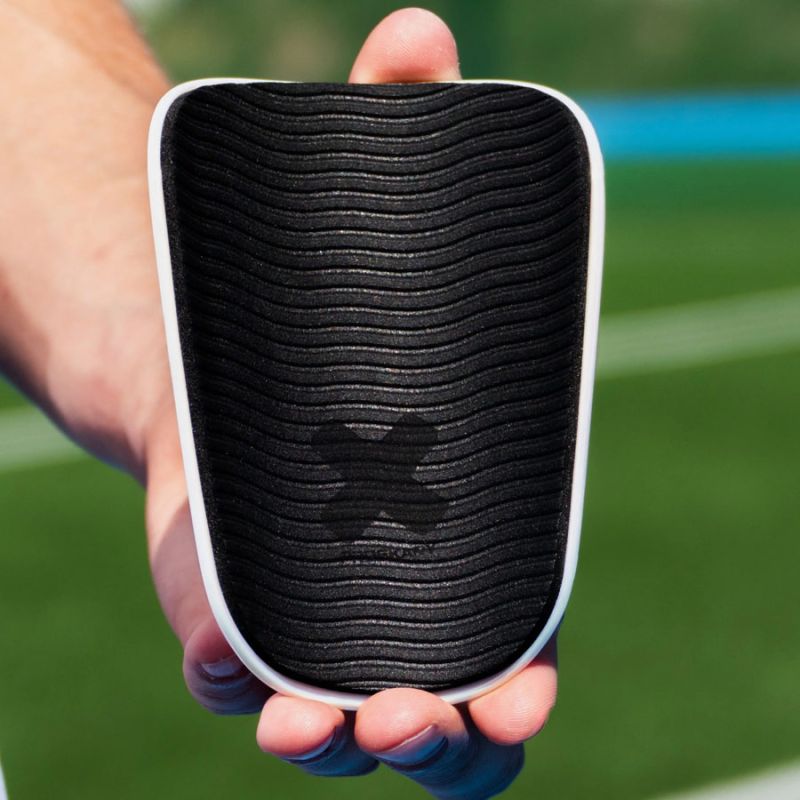 Proskary Diamond 13x9 Soccer Shin Guards In preparation Your Sports Performance