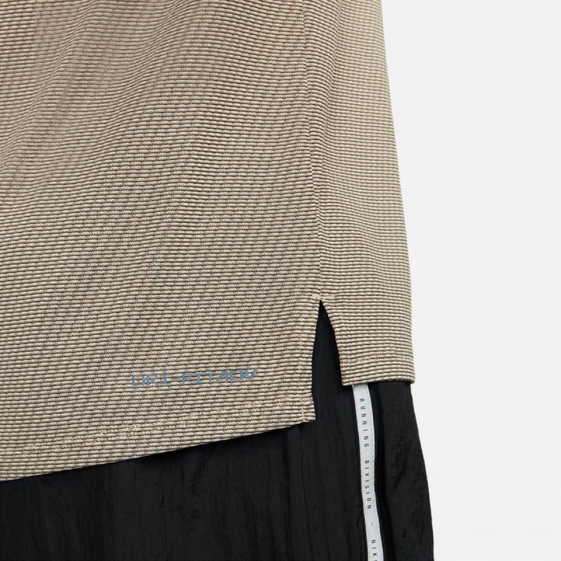 Nike Dri-FIT ADV Run Division Techknit M DQ4778-010 T-shirt Clothing/Running Nike