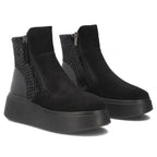 Women's leather ankle boots on a black platform Filippo DBT8077/26