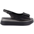 Women's sandals on a thick platform, black Potocki SZ12590 To be categorized Your Sports Performance