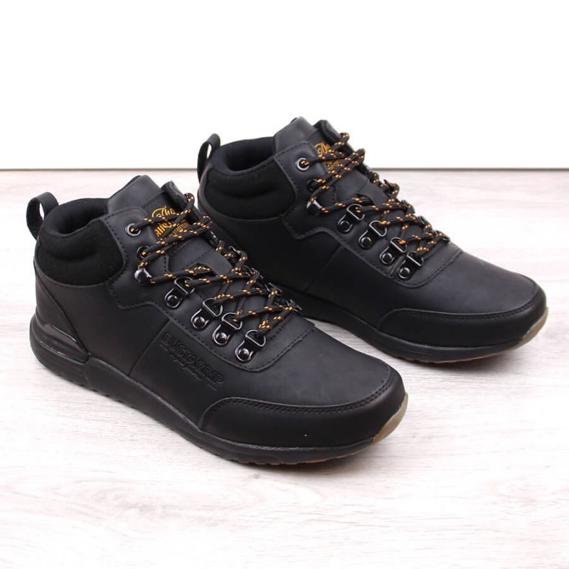 Leather Jogger Bustagrip M MRM4A shoes Footwear/Lifestyle Your Sports Performance