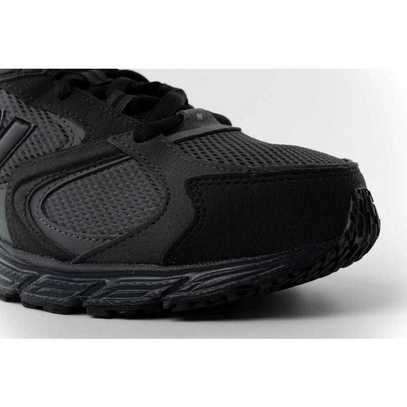 New Balance 408 men’s sports sneakers – stylish and comfortable