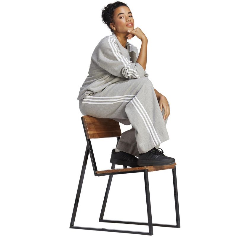 adidas Essentials 3-Stripes W sweatshirt IC9905 Clothing/Training Adidas