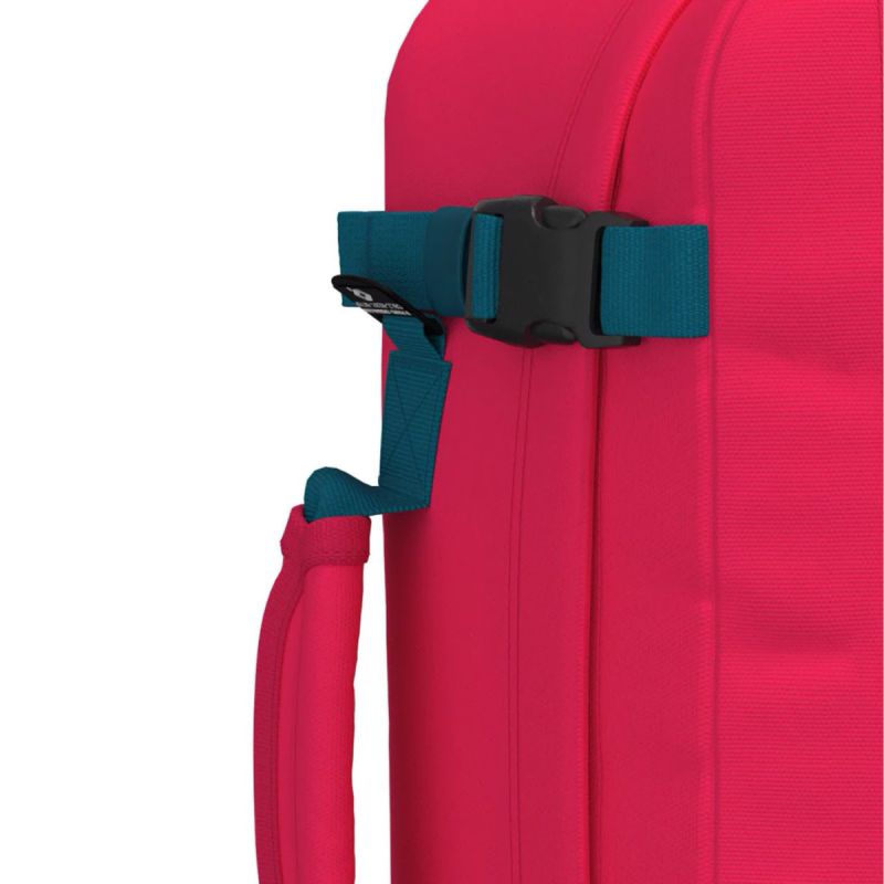 CabinZero Classic 36L Miami Magenta Cabin Backpack - CZ172404 Akcesoria i sprzęt koszykarski/Torby i plecaki Your Sports Performance