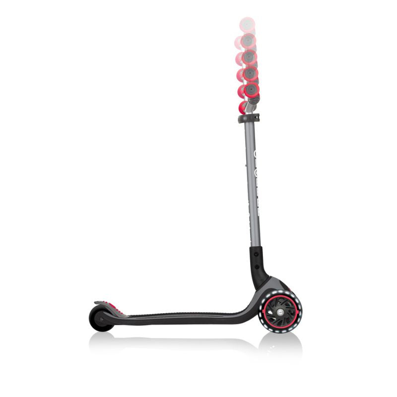 Scooter 3 wheels Globber Master Lights 662-120-2 HS-TNK-000015844 Accessories/Skating/Hulajnogi Your Sports Performance