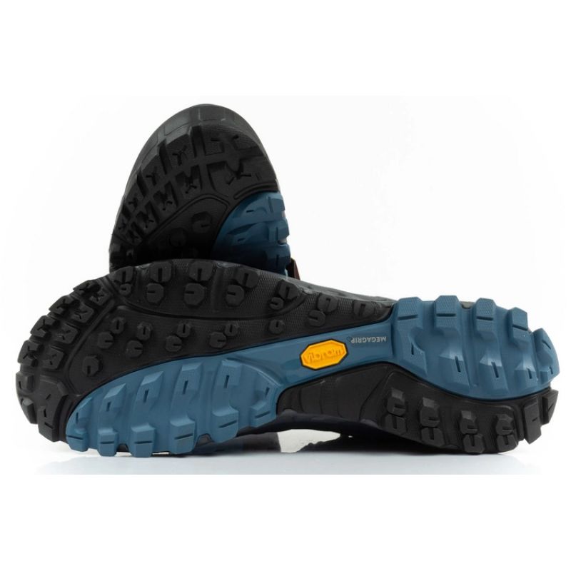 Aku Selvatica Mid Gore-Tex M 672 593 shoes Footwear/Outdoor/Aku Your Sports Performance