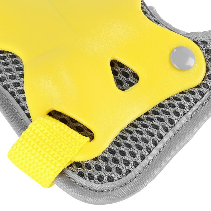 Spokey Shield Jr Protector Set 9506999000 Accessories/Protectors and knee pads Your Sports Performance