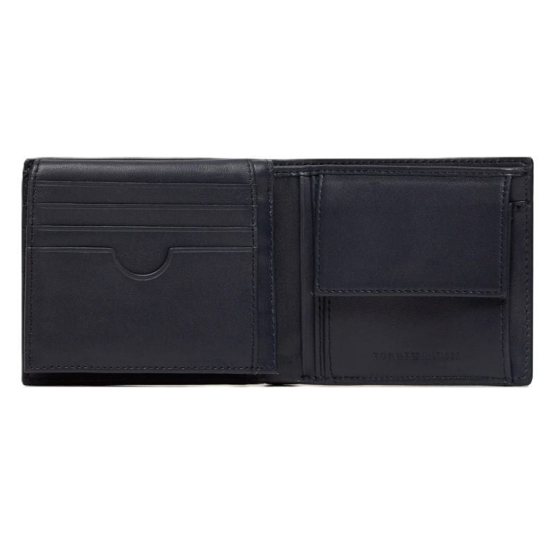 TOMMY HILFIGER MEN'S LEATHER SAFIANO WALLET In preparation Your Sports Performance