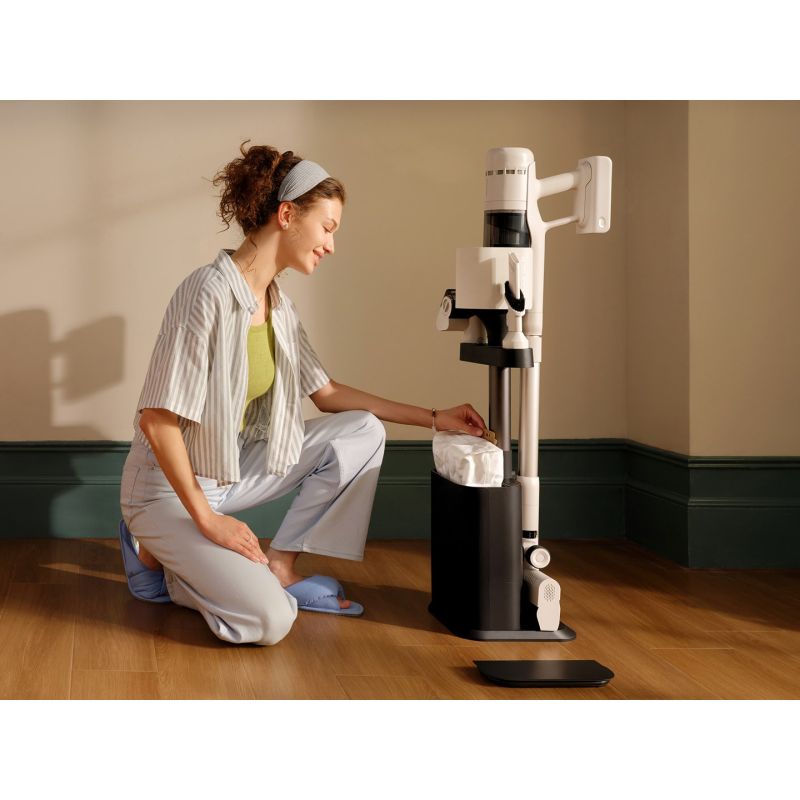 Roborock H60 Hub Cordless Upright Vacuum Cleaner