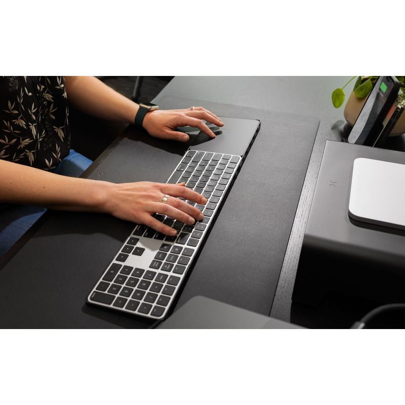 Twelve South DeskPad vegan leather - vegan leather desk pad (black) Company and Office/Office and advertising Your Sports Performance