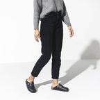 Birkenstock Boston Black women's/men's clogs, oiled leather, narrow slippers (0059463) In preparation Your Sports Performance
