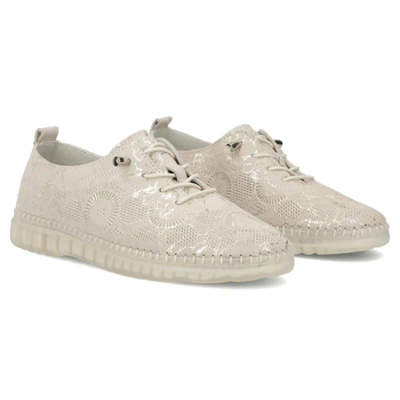 Beige leather shoes with elastic bands Filippo DP7810 Filippo