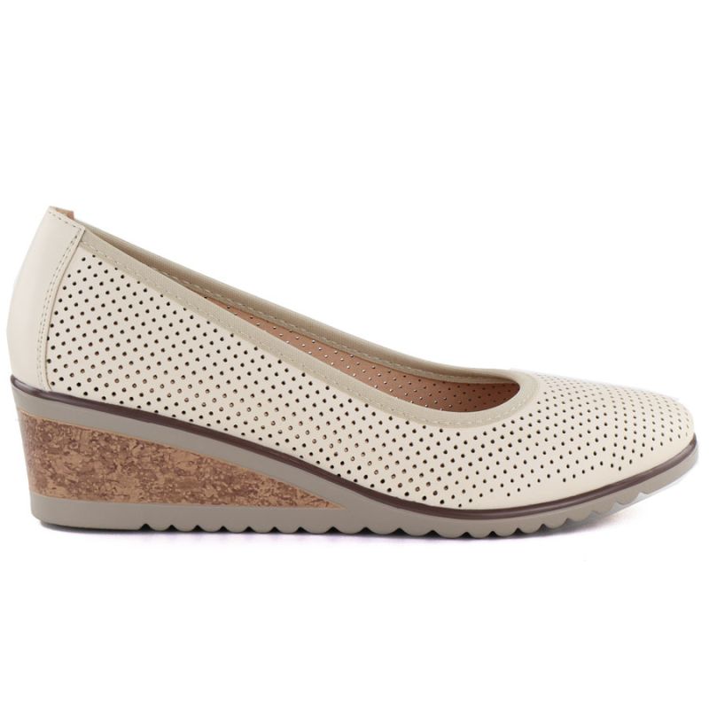 Women's openwork wedge pumps, beige, Vinceza 58629 To be categorized Your Sports Performance