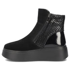 Women's leather ankle boots on a black platform Filippo DBT8077/26