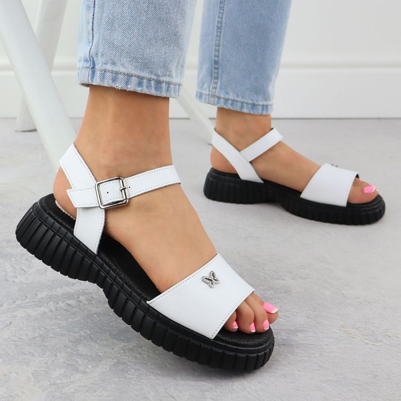 Women's leather sandals with a thick sole and a butterfly, white Filippo DS6811 Footwear Your Sports Performance