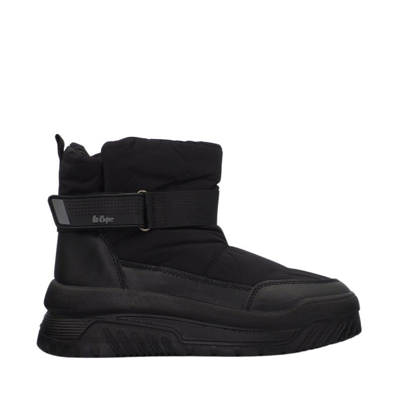 Lee Cooper W Shoes LCJ-24-47-3141LA Footwear/Outdoor/Lee Cooper Your Sports Performance