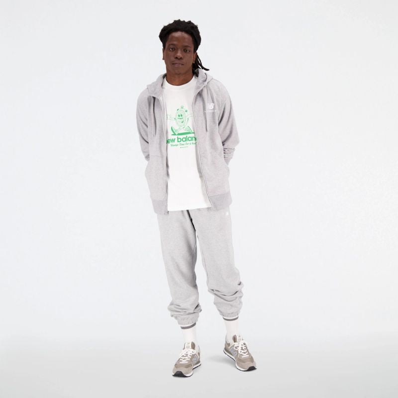 New Balance Essentials Stacked Logo Fren BK M MJ31536AG sweatshirt Clothing/Lifestyle/New Era New Balance