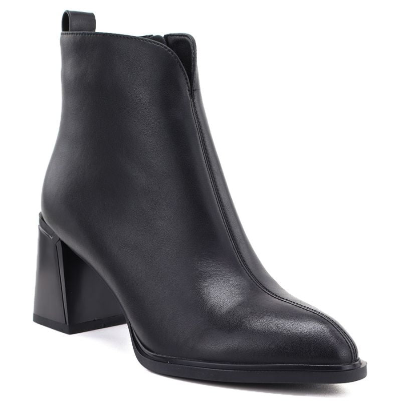 Women's black leather high-heeled ankle boots Vinceza 67057