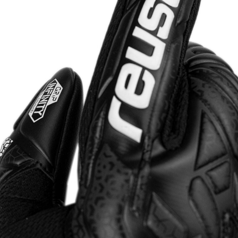 Reusch Attrakt Infinity NC M 5570725 7700 goalkeeper gloves Accessories/Gloves Your Sports Performance