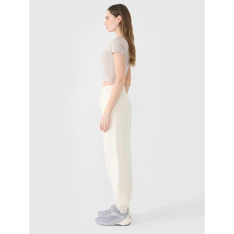 Women's jogger sweatpants 4F 4FWSS25TTROF0994-11S *Kategoria tymczasowa Your Sports Performance