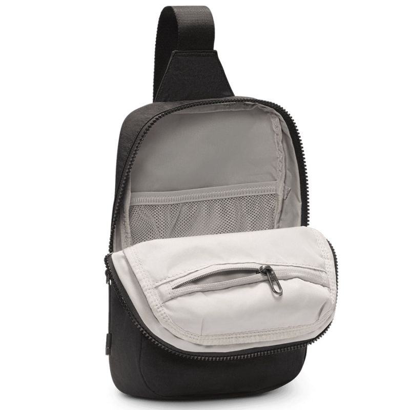 Nike Aura EQ Small Bag HF7038-013 To be categorized Your Sports Performance