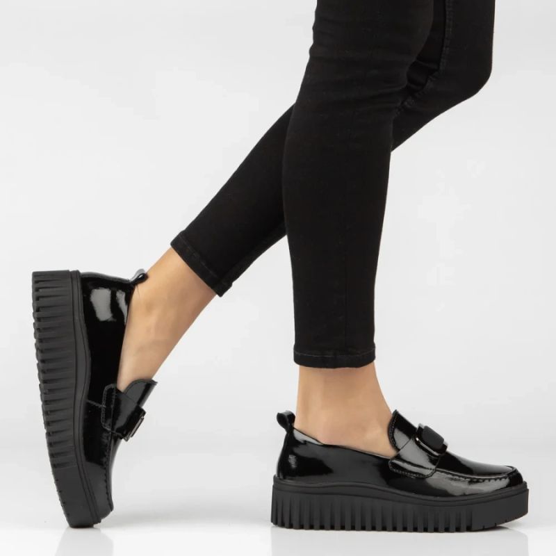 Women's leather platform moccasins, patent leather, black, Filippo DP8269
