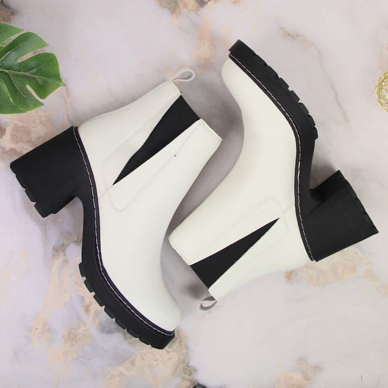 Chelsea boots on the post, slip-on insulated Artiker W HBH42 Footwear/Outdoor/Artiker Your Sports Performance