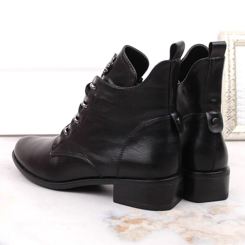 Insulated flat-heeled ankle boots Jezzi W JEZ412A, black Footwear/Outdoor/Jezzi Your Sports Performance