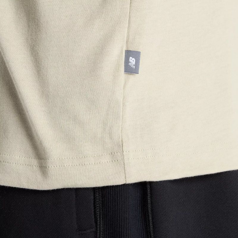 New Balance Reimagined Graphic M T-shirt MT51506OVN Clothing/Lifestyle/T-shirts/New Balance New Balance