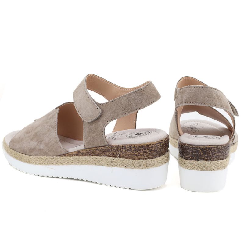 Women's leather wedge sandals beige Jezzi 26SD18-32 Jezzi