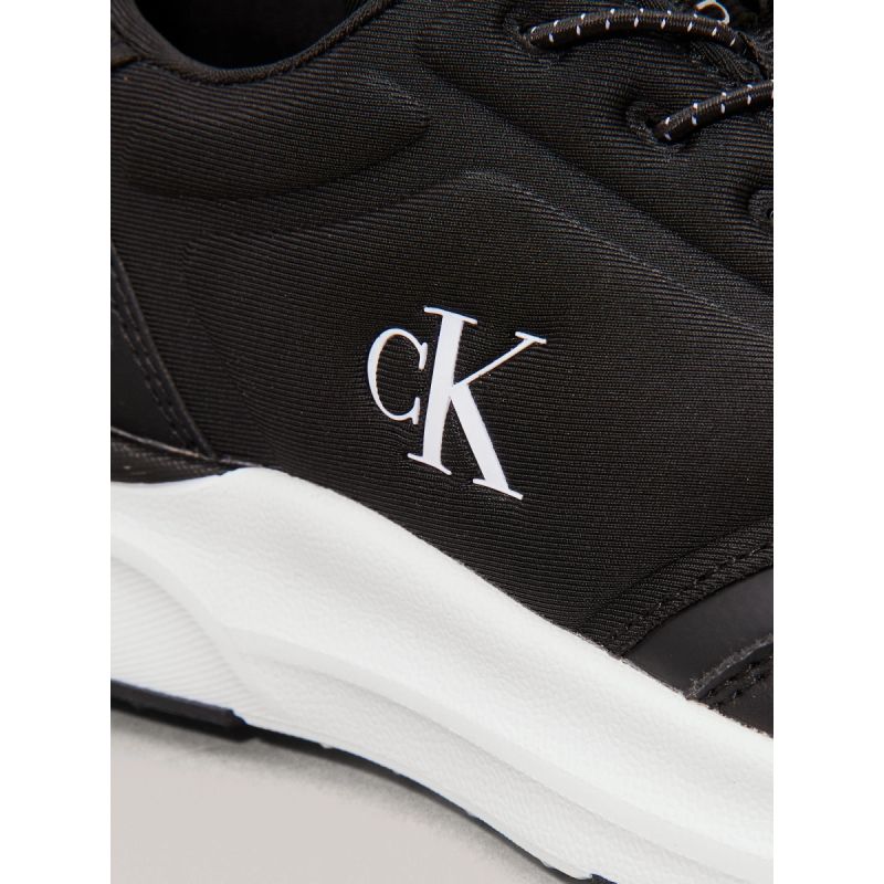 Calvin Klein women's sneakers LOW CUT LACE-UP SNEAKERS V3X9-83010-1464999 BLACK To be categorized Your Sports Performance