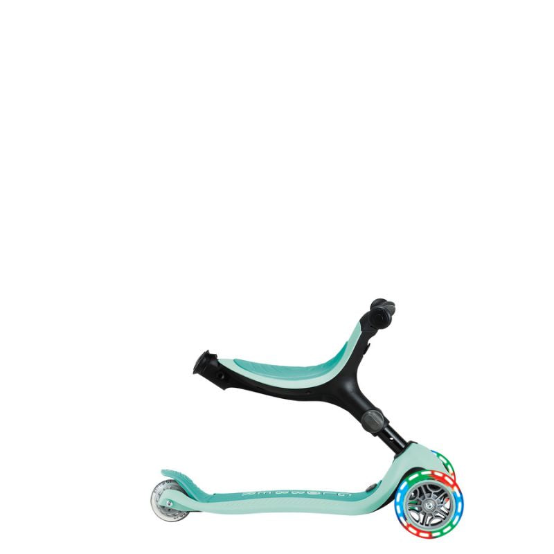 Scooter with ride-on seat GO•UP ACTIVE LIGHTS (744-206) In preparation Your Sports Performance