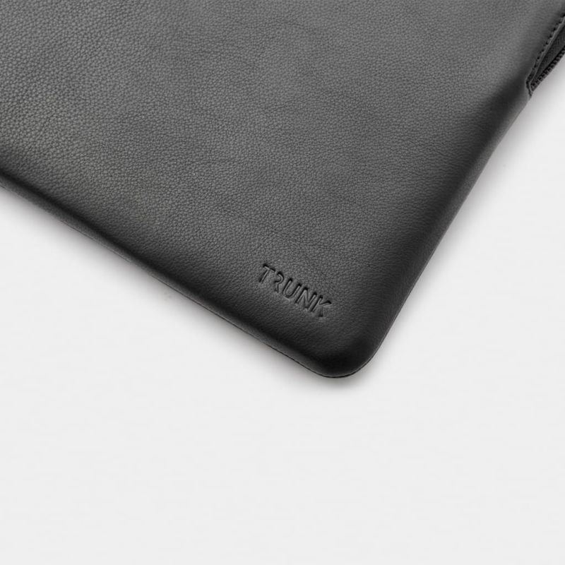 Leather protective case for MacBook 14" (black) Akcesoria GSM/Uchwyty Your Sports Performance