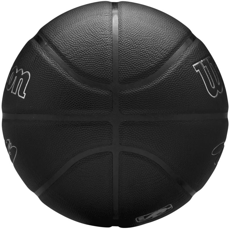 Wilson NBA Player Evergreen Bskt Lebron Basketball Ball WZ4026801XB Accessories/Balls/Basketball Your Sports Performance