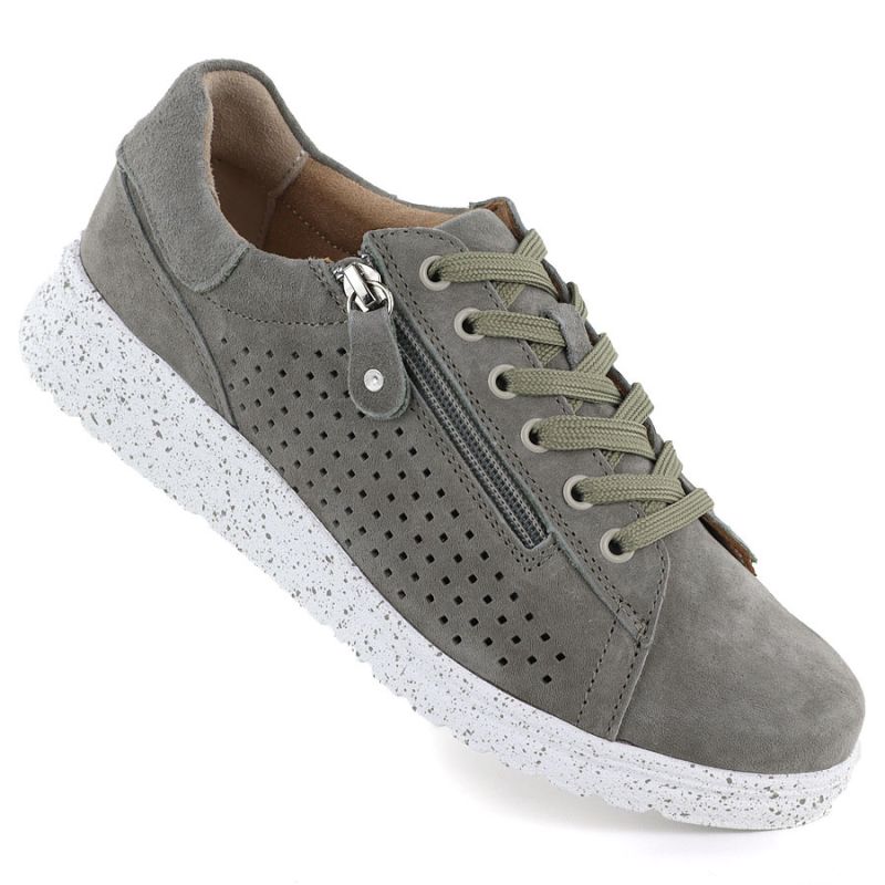 Women's leather openwork shoes on a green platform M.Daszyński 26PB17-04 M. Daszyński