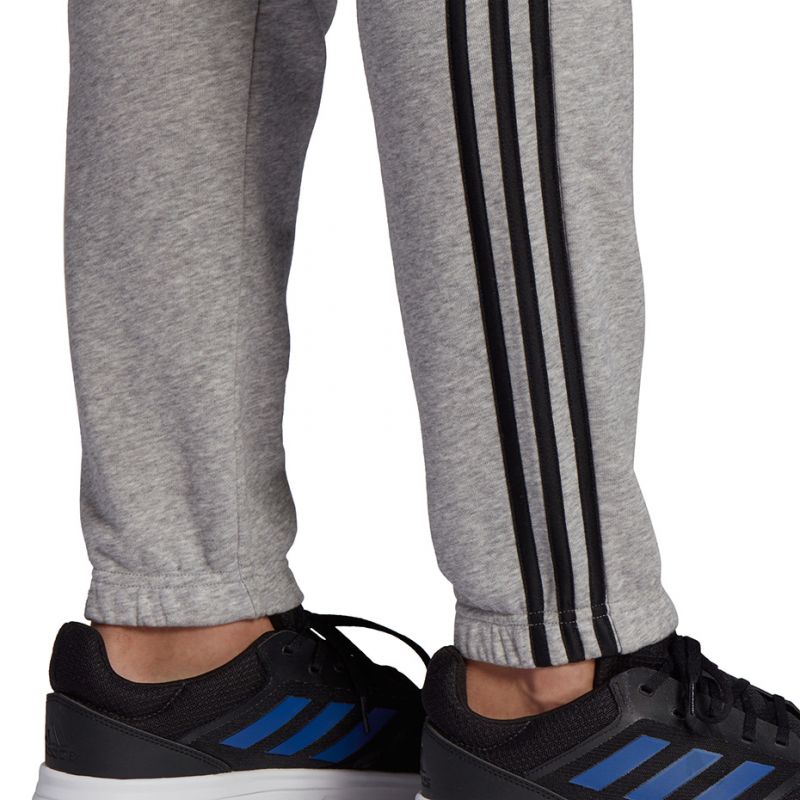 Adidas Essentials Tapered Elastic Cuff 3 Stripes Pant M GK9001 Clothing/Lifestyle/Trousers, shorts Adidas