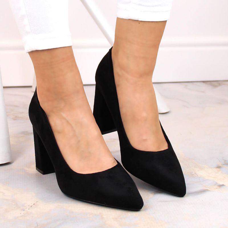 Sergio Leone W SK316A Suede Pumps on the Block Heel in Black Footwear/Lifestyle Your Sports Performance