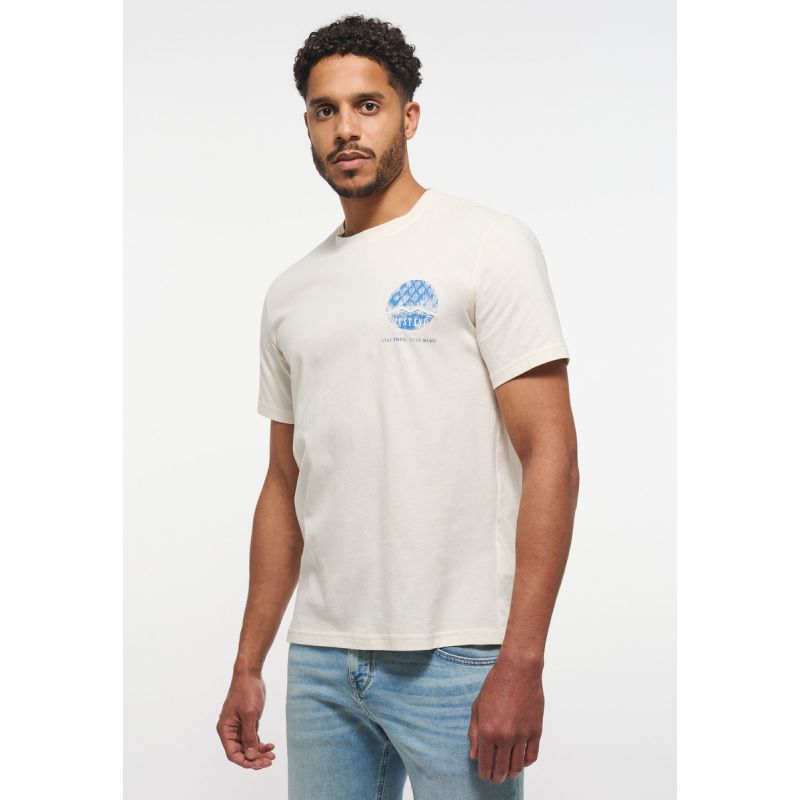 Mustang Alex C Print M T-shirt 1013548 2013 Clothing/Lifestyle/T-shirts/Mustang Your Sports Performance