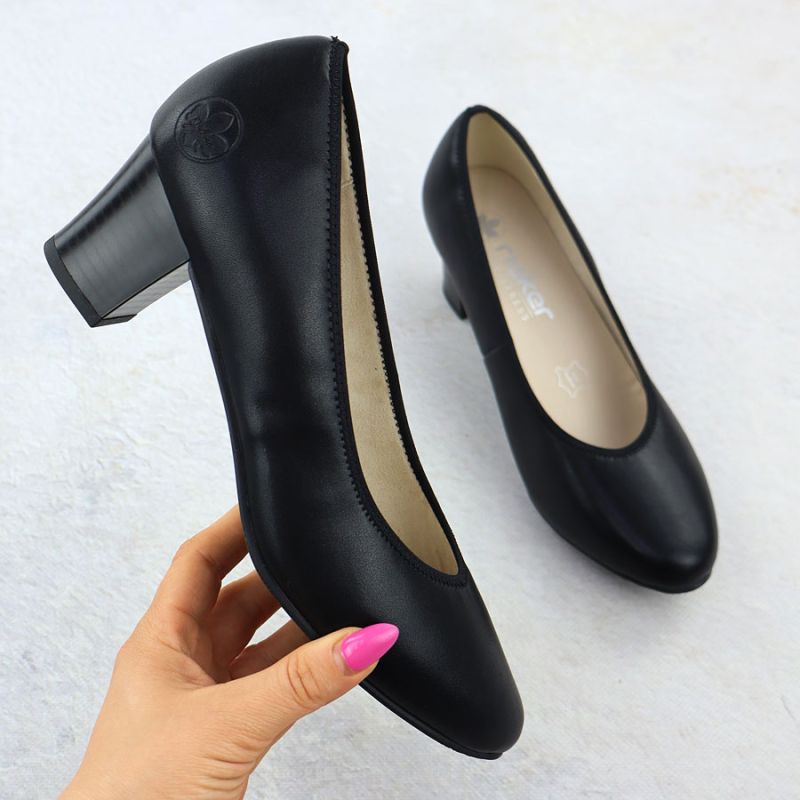 Women's leather pumps with a low heel, black Rieker 44650 Footwear Your Sports Performance