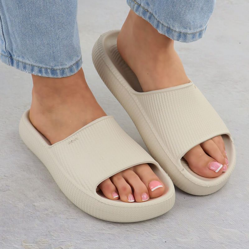 Zaxy RR285048 W INT2134A flip flops Footwear/Lifestyle/Zaxy Your Sports Performance