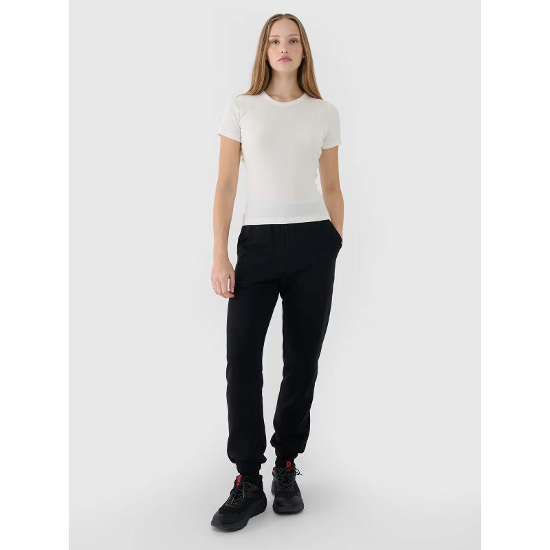 Women's slim ribbed t-shirt 4F 4FWSS25TTSHF1968-11S *Kategoria tymczasowa Your Sports Performance