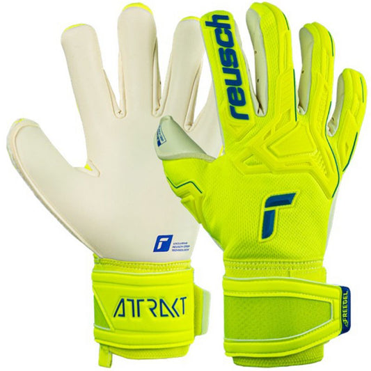 Goalkeeper gloves Reusch Attrakt Freegel Gold XM 5270935 2001 Accessories/Gloves Your Sports Performance